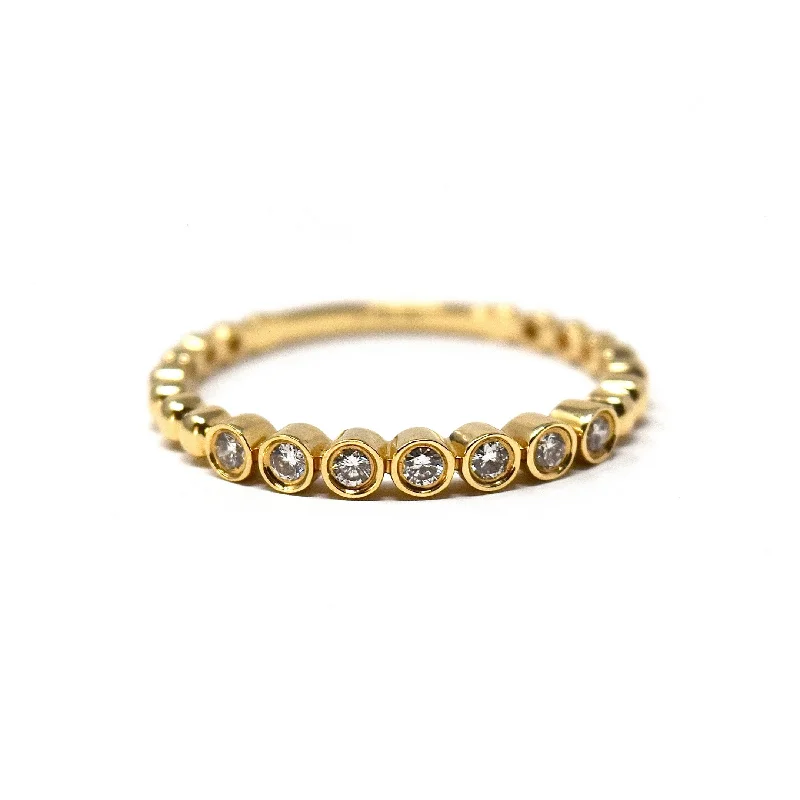 Deluxe Caviar Band Ring