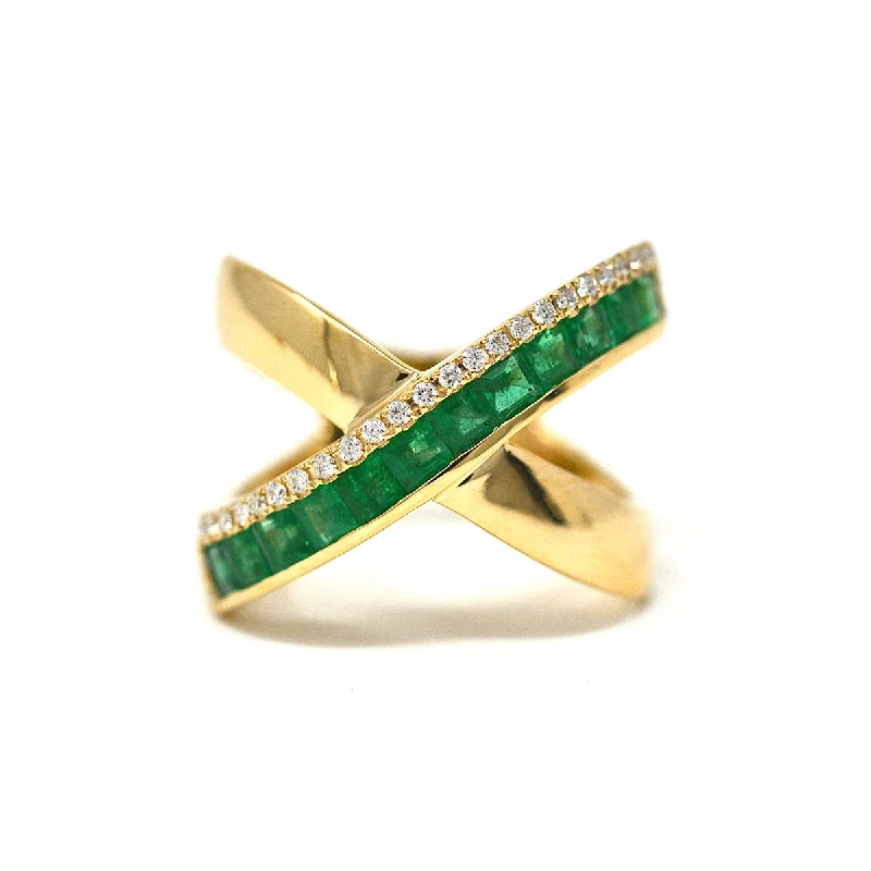 Emerald Crossover Ring