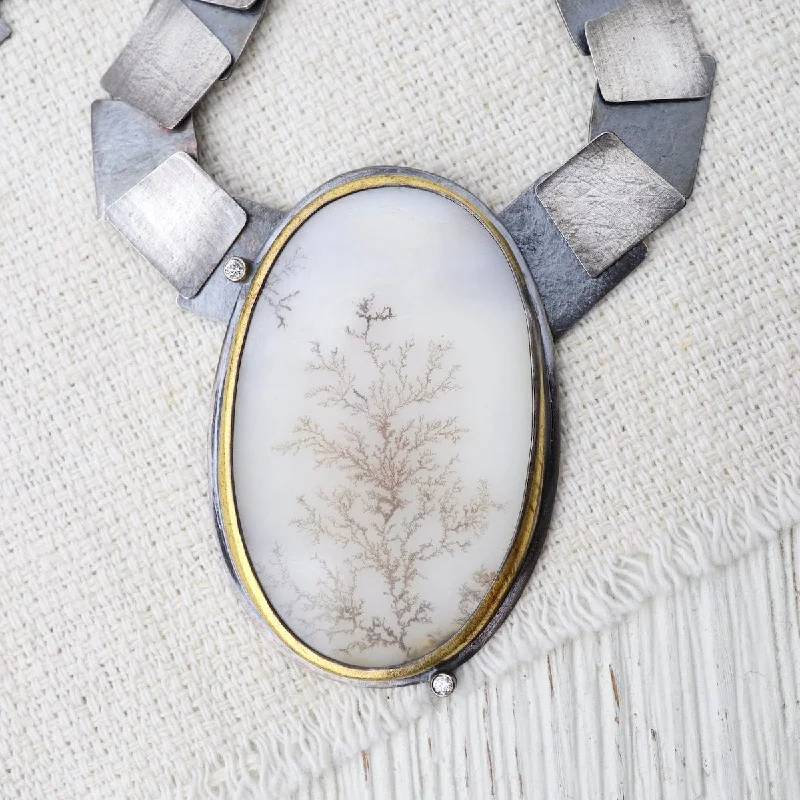 One of a Kind Dendrite Queen Necklace